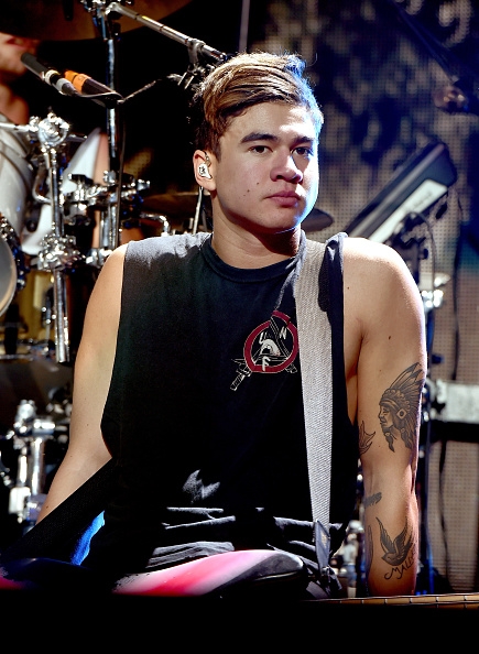 5sos Bassist Calum Hood Sex On Tour Revelation Angers Ex Jennifer Phipps Singer Rumored