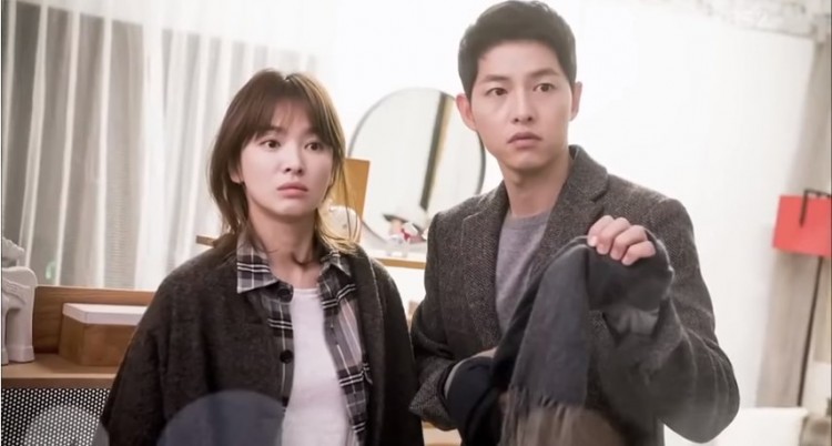 BollywoodShaadis.com on Instagram: The 'Descendants Of The Sun' couple, # SongJoongKi and #SongHyeKyo went from being the power couple of the Korean  industry to being accused of cheating. Here are the deets of