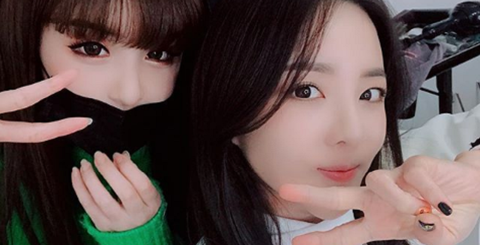 Joy Benedict Instagram Park Bom Dara Reunion Makes Fans Nostalgic Blackjacks Express Love Joy For The Two K Wave Koreaportal