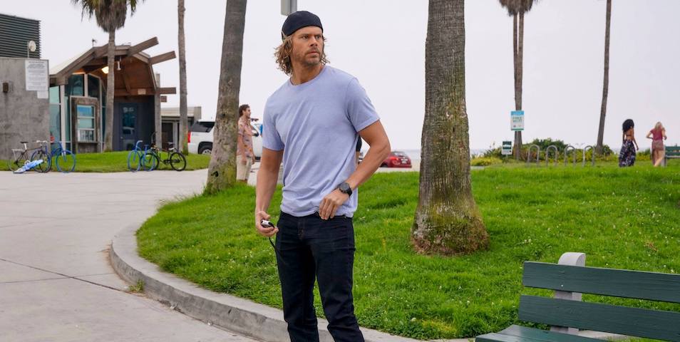 Did deeks los why angeles ncis leave FAQ: What