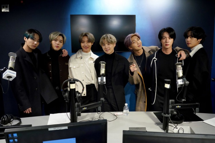Fans Gushing Over Bts Surprise Appearance At The Iheartradio Jingle Ball 2020 Us Koreaportal