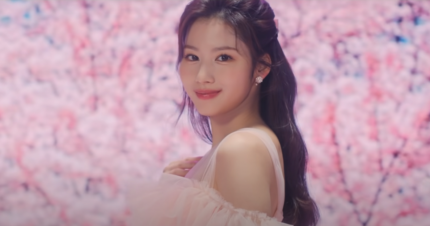 Sana says TWICE members are “irreplaceable” to one another
