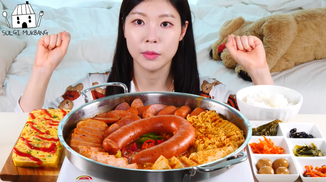 Food & Content Overload: The Most Popular Korean Mukbang & ASMR ...