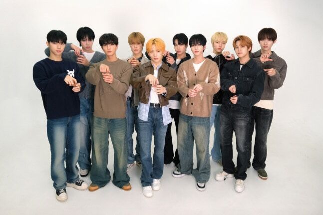 xikers 'SUPERPOWER' Comeback 2025: KQ's 10-Member Group Closes