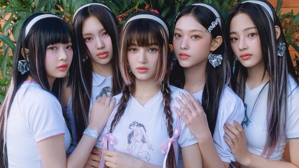 NYT Crowns NewJeans K-Pop's Most Innovative Group While Warning