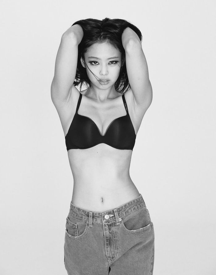Jennie J2NNI5 Photo Exhibition: BLACKPINK Star Shares Intimate