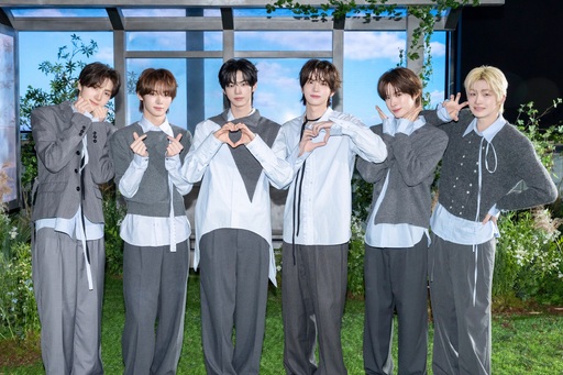 TWS Drops Korean Version of Billboard Japan Hit 
